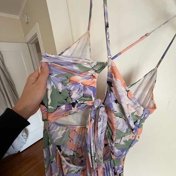 ASTR Multicolored Pastel Dress - Picture 2 of 3